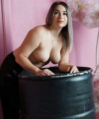 Любовь, 33 года, 2 размер груди